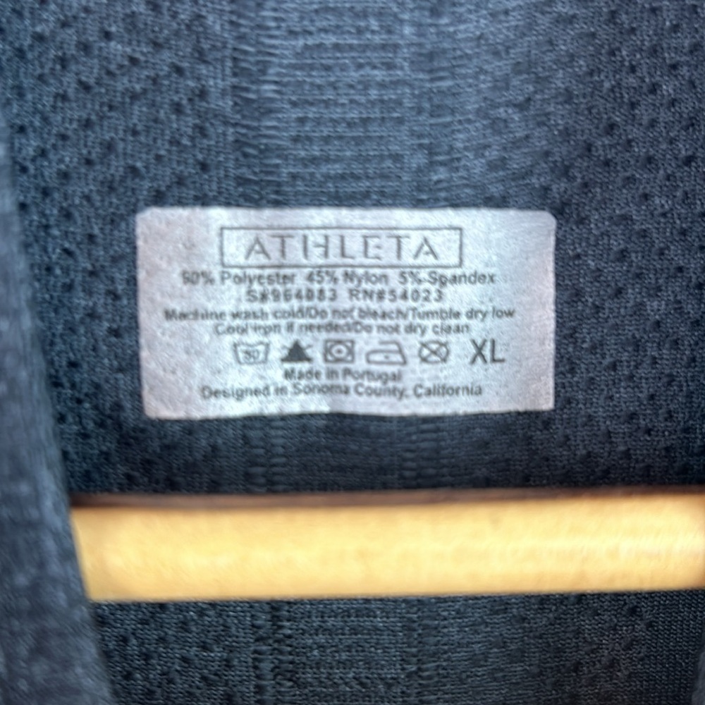 ATHLETA Charcoal Gray Quarter Zip Compression Ruched Pullover XL - Picture 7 of 7